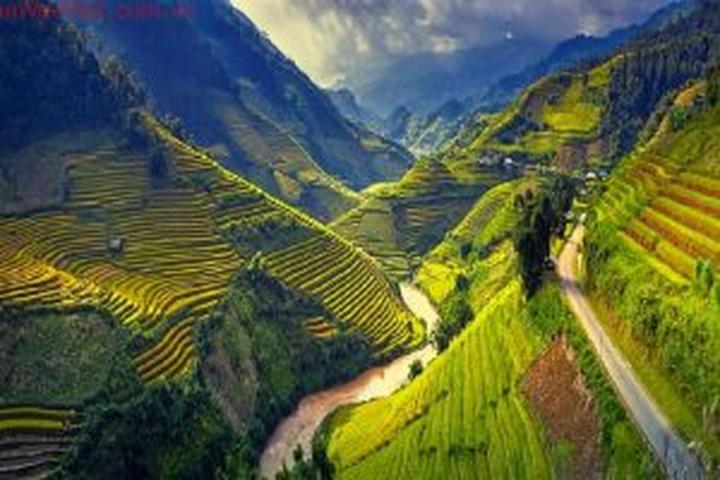 Từ Nhà Sáng Tạo Nhỏ Bé Đến Doanh Nghiệp Lớn Mạnh: Chinh Phục Thị Trường Video Ngắn Cùng Hotspot Matrix