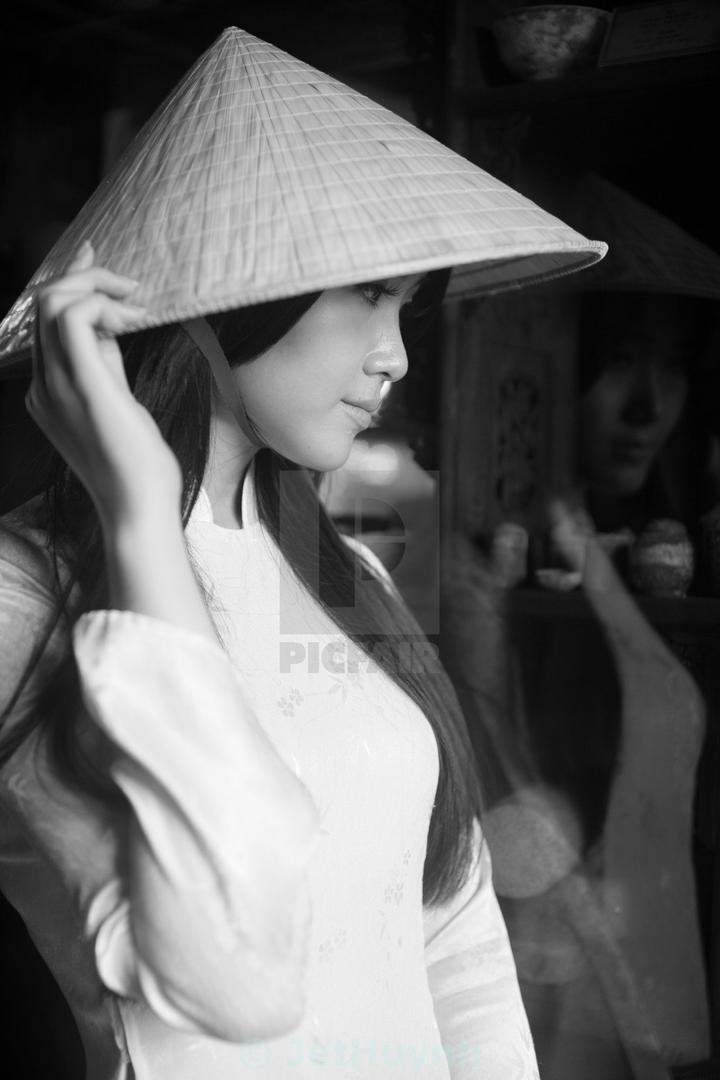 - Phân tích xu hướng thời trang: Hotspot Matrix cần phân tích xu hướng thời trang mới